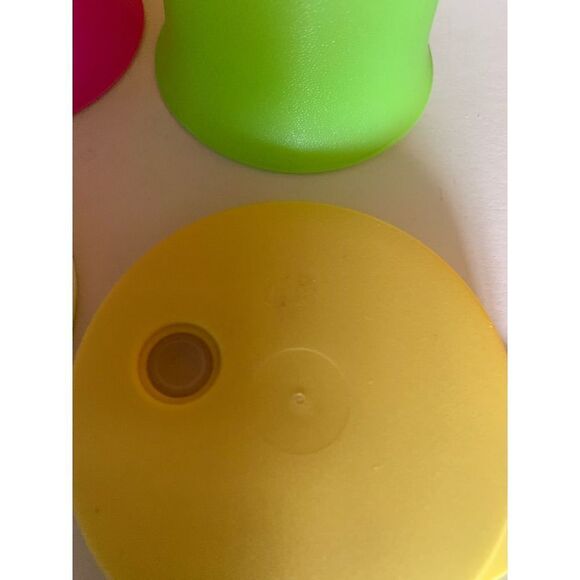 Tupperware Tumblers - Picture 5 of 9